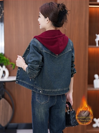 Γυναικείο παλτό από πολυεστέρα, μονόχρωμο, μεσαίου πάχους, μακριά μανίκια, κανονικό μήκος 50–65 cm