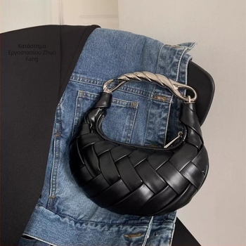 Γυναικεία υφαντή τσάντα χειρός σε cyber-λειτουργικό στυλ, πολυεστέρας, σχήμα dumpling, κλείσιμο με φερμουάρ, επένδυση PU