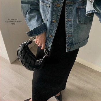 Γυναικεία υφαντή τσάντα χειρός σε cyber-λειτουργικό στυλ, πολυεστέρας, σχήμα dumpling, κλείσιμο με φερμουάρ, επένδυση PU