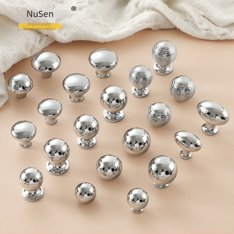 Ορείχαλκινή λαβή ντουλάπας, στρογγυλή, με μία τρύπα, χρωμιωμένη επίστρωση