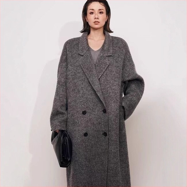 Παλτό από Chenille ύφασμα, κοντό μήκος, χαλαρή κοκονόμορφη γραμμή, μανίκια 3/4, γιακά σακακιού