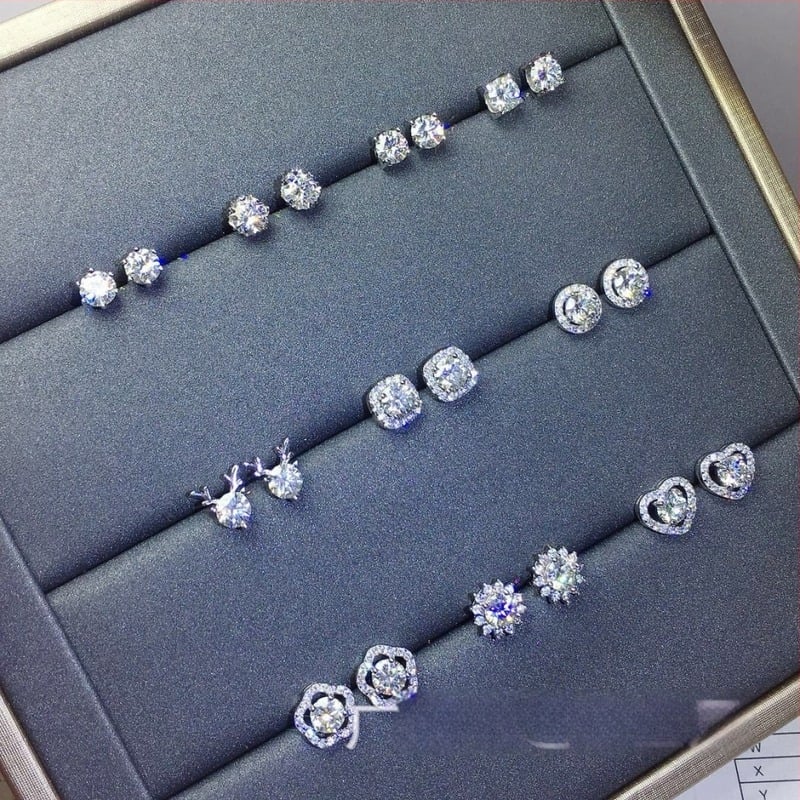 Moissanite Stud σκουλαρίκια, Ασήμι S925 σε επίστρωση, Στρογγυλός σχήματος, Eight Hearts and Eight Arrows Κοπή, Unisex