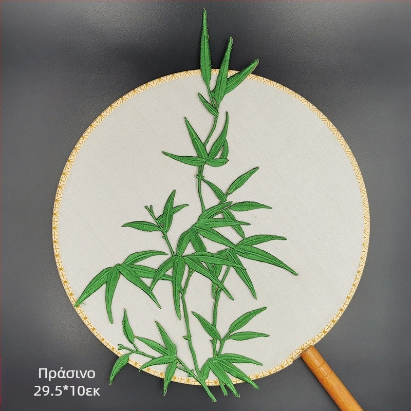 Κεντημένη appliqué πάτσα από πολυεστέρα με αυτοκόλλητη βάση – κατάλληλη για ρούχα, σιδέρωμα ή ραφή.