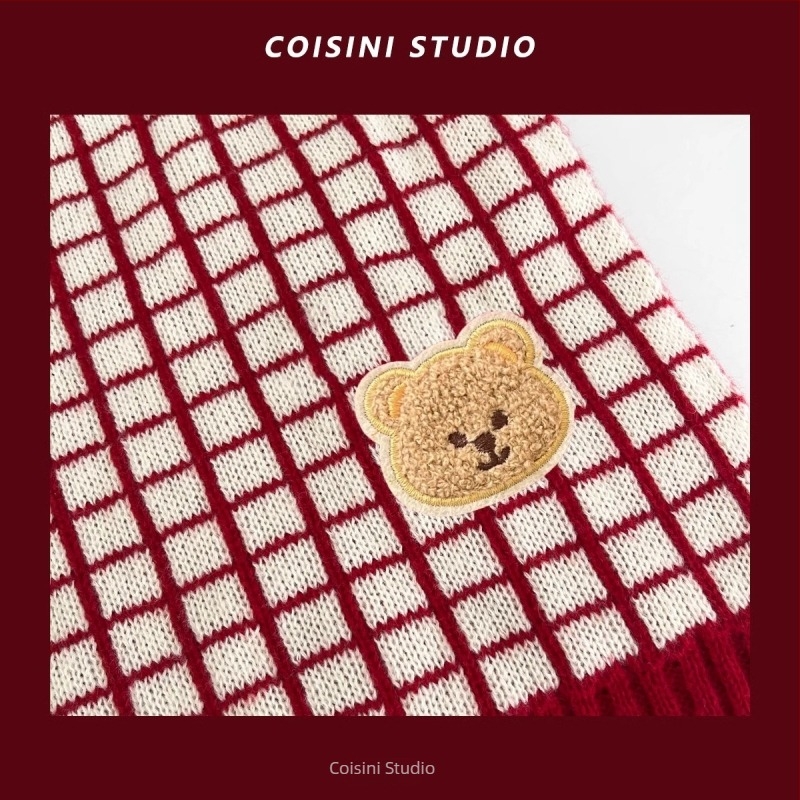 Γυναικείος χειμερινός ζεστός σάλι με χριστουγεννιάτικη ατμόσφαιρα και μοτίβο οικογένειας αρκούδων, warp πλέξη, συνθετικό κασμίρι (ακρυλικό)