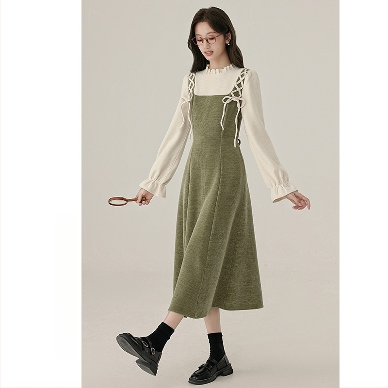 Φθινοπωρινό–χειμερινό φόρεμα θηλασμού με στρογγυλό λαιμό, μακριά μανίκια, σιλουέτα γοργόνας, πρόσβαση θηλασμού