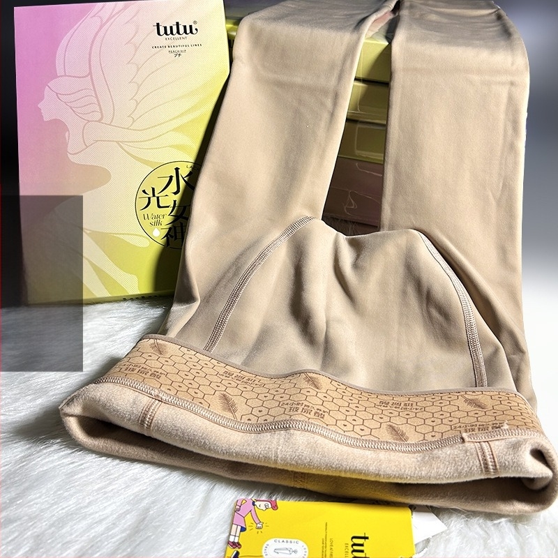 Νάιλον καλσόν, διατηρεί τη ζέστη, μονόχρωμο, μεσαίου πάχους, περιοχή καβάλου με μία πλευρά