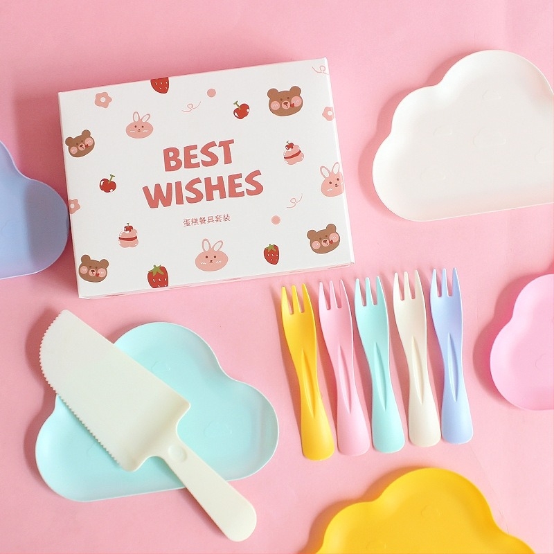 Σετ πλαστικών πιάτων και μαχαιροπίρουνων μίας χρήσης με σχέδιο αρκούδας, σε κουτί για πάρτι γενεθλίων