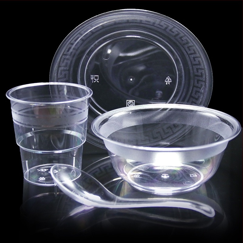 Μίας χρήσης σετ τεσσάρων τεμαχίων: μπολ, chopsticks, πιάτα και κούπες; παχυνμένα και διασπώμενα για γάμους και εστιατόρια hot pot