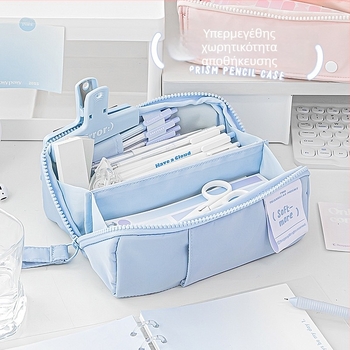 Μολυβοθήκη Rosyposy – Prism σχέδιο, μεγάλο άνοιγμα, μεγάλη χωρητικότητα, διαμερισμός, διπλής όψης