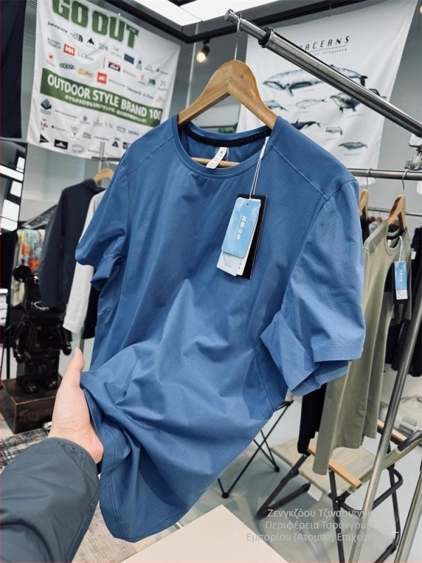 Ανδρικό αθλητικό κοντομάνικο T‑shirt από πολυεστέρα – γρήγορο στέγνωμα, διαπνοή, εξαιρετικά ελαφρύ, λεία επικάλυψη χωρίς ραφές, στρογυλή λαιμόκοψη, κοντά μανίκια