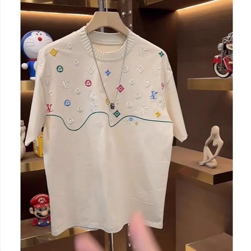 Ανδρικό T‑shirt από 100% βαμβάκι χωρίς γιακά, κοντό μανίκι, φαρδιά γραμμή, με διαφημιστικό λογότυπο, καλοκαιρινό casual