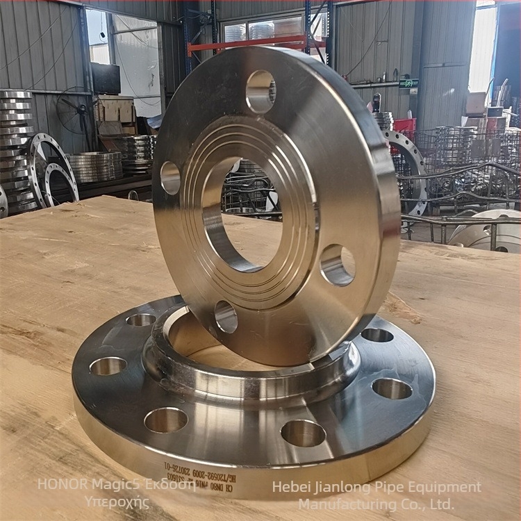 Ανοξείδωτη φλάντζα με αυχένα, αξονικού τύπου; συγκόλληση; αντίσταση στη διάβρωση και σε υψηλή πίεση; κατηγορία 1.