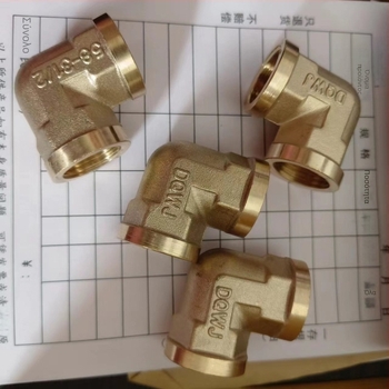 Χαλκός 90° εσωτερικός γωνιαίος σύνδεσμος με εσωτερική βίδα, παχυμένος, διπλό εσωτερικό νήμα