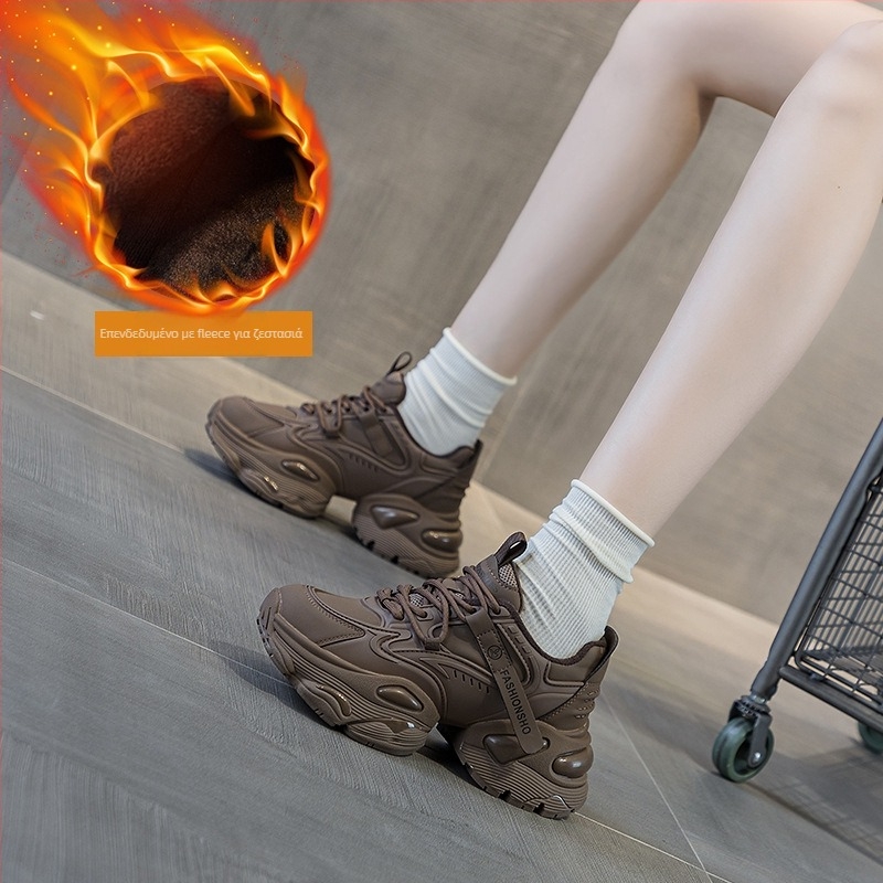 Γυναικεία παπούτσια πλατφόρμα με αερόσολα, με στρογγυλή μύτη, πάνω μέρος από ειδικό ύφασμα και δέρμα, μπροστινό κορδόνι κλείσιμο, ύψος φτέρνας 6–8 cm, χειροποίητα