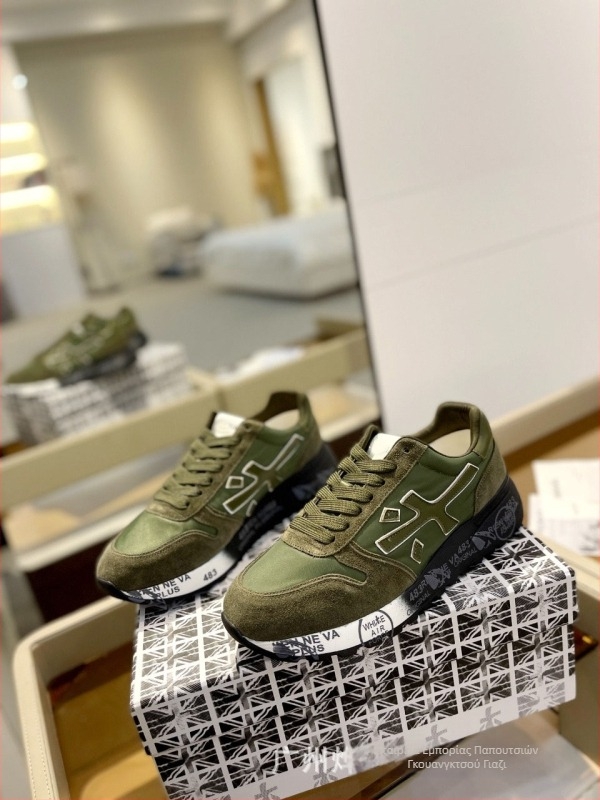 Unisex casual αθλητικά παπούτσια με παχιά σόλα — πάνω μέρος από δέρμα βοδινού + συνθετικό δέρμα + ύφασμα; εσωτερική επένδυση από μαλλί προβάτου; μπροστινό κλείσιμο με κορδόνια; σόλα από καουτσούκ