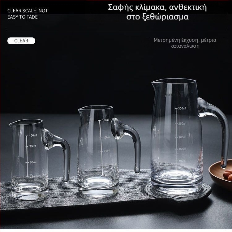 Σετ επτά κρυστάλλινων ποτηριών για οινοπνευματώδη, λευκό, μικρά ποτήρια 10 ml