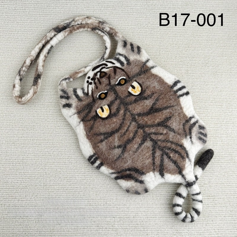 Χειροποίητη τσάντα από μαλλί φελτ με τίγρη, crossbody, casual στυλ, φερμουάρ, άνοιξη 2024