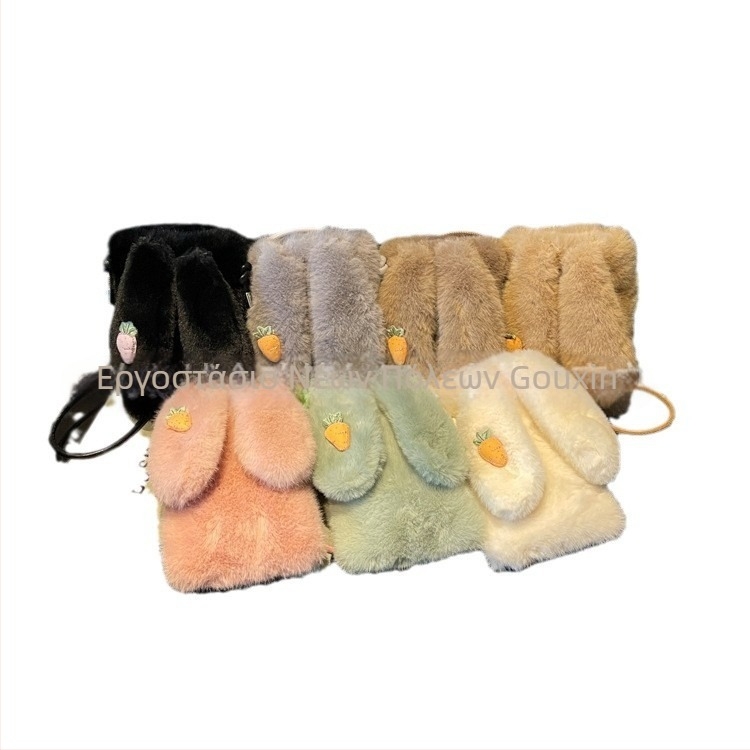 Τσάντα plush crossbody — κάθετο τετράγωνο σχήμα, εσωτερική θήκη για κινητό, επένδυση πολυεστέρα, με μία ιμάντα, φρέσκο και γλυκό στυλ