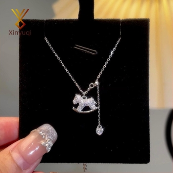 Γυναικείο κολιέ - Ανοξείδωτος χάλυβας, αλυσίδα με σταυρό, μενταγιόν από χαλκό με ζιρκόν, σχήμα ζώων/ζωδιακής, ελαφρύς πολυτελής στυλ