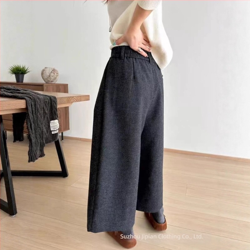 Γυναικείες παντελόνες σε φαρδιά γραμμή, σε plus size, με ζεστό φλίς, μήκος 9/10, φθινοπωρινό μοντέλο 2025, ευέλικτες για καθημερινή χρήση