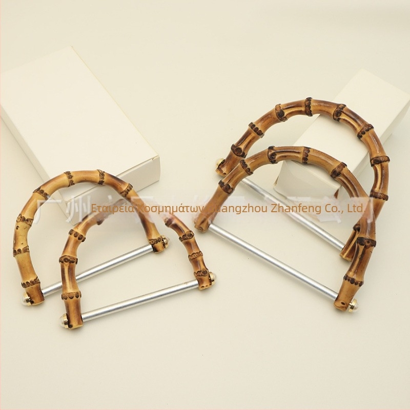 Χειροποίητη λαβή αποσκευών από μπαμπού — φυσικός ριζωμένος μπαμπού, εθνικό και μοντέρνο στυλ, σχέδιο τοπίου, μείωση βάρους