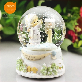 Μουσικό κουτί από ρητίνη με χιονισμένο σπιτάκι και κρυστάλλινη μπάλα - ζωγραφισμένο διακοσμητικό, προσαρμογή με εκτύπωση λογότυπου