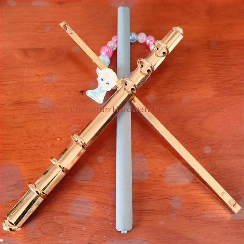 Μεταλλικός κλιπ για ημερολόγια και σημειωματάρια — (Μάρκα: Moisturizing; Υλικό: Μέταλλο; Τύπος προϊόντος: Handbook stationery binder)