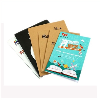 Ημερολόγιο XR-01 — προσαρμόσιμη κάλυψη, προσαρμόσιμο δέσιμο, προσαρμόσιμο βάρος χαρτιού, προσαρμόσιμος αριθμός σελίδων, δημιουργικό στυλ σημειώσεων.