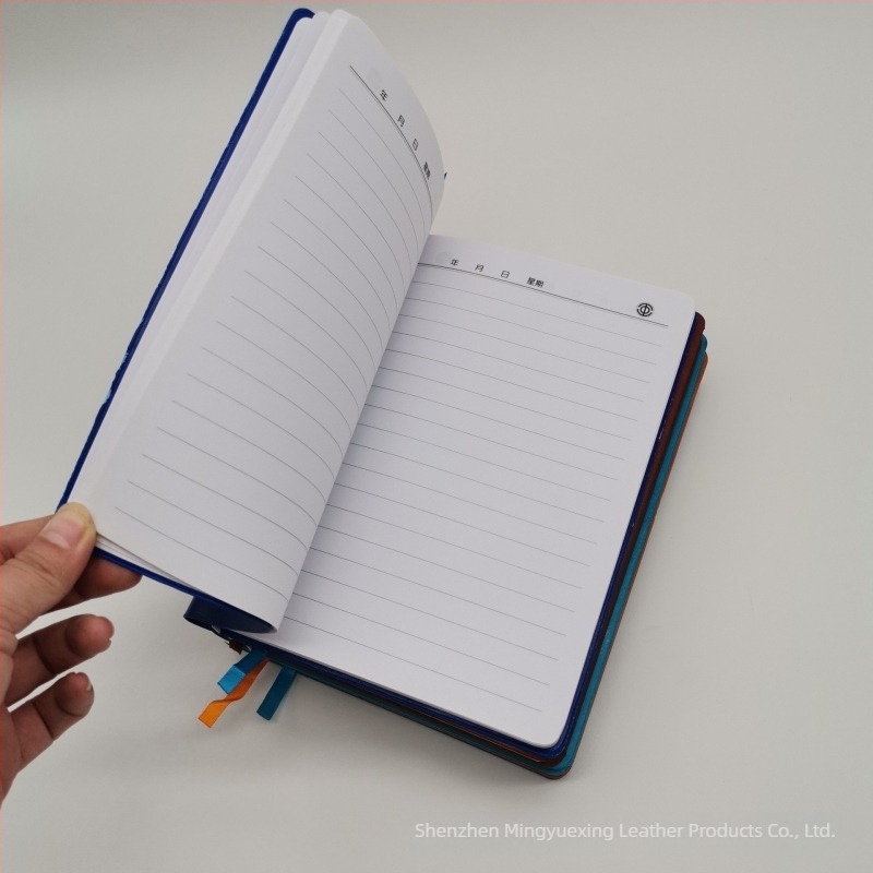 Κάλυμμα σημειωματάριου από PU δέρμα, δέσιμο με δύο δαχτυλίδια, Dowling χαρτί 100 g/m², μεταλλικός κλιπ