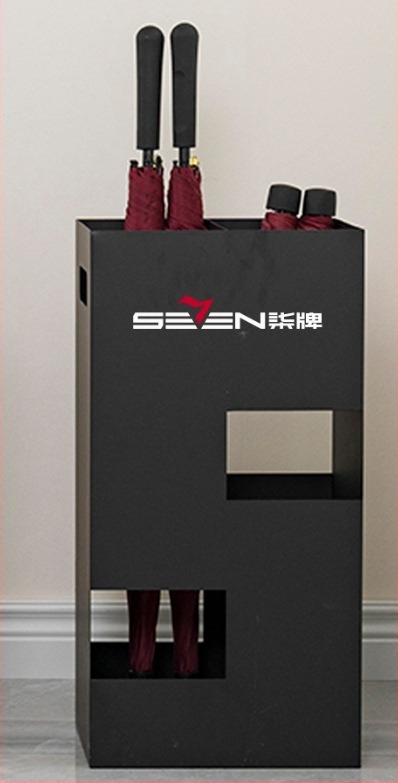 Στήριγμα ομπρελών με μεταλλική κατασκευή, κράμα βραχιόνων και κεντρικού στύλου, απλός μοντέρνος σχεδιασμός, βάρος 4 kg