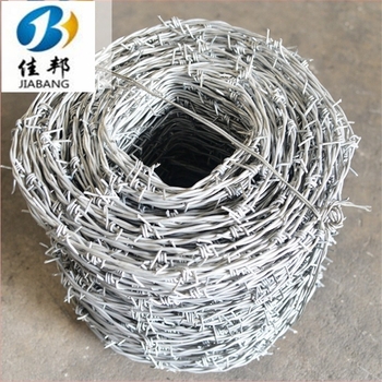 Δίκτυο από αγκαθωτό σύρμα από χάλυβα με θερμογαλβανισμό, διπλή στριφογύρισμα, δεξιό στροφή, εφελκυστική αντοχή 450–1200 MPa, κατάλληλο για σιδηροδρομικές και βοσκήσιμες περιφράξεις