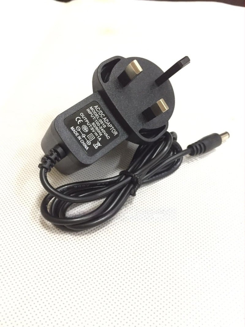 AC/DC τροφοδοτικό, είσοδος 100-240V, ισχύς εξόδου 12W, τύπος switching, μάρκα ACDC