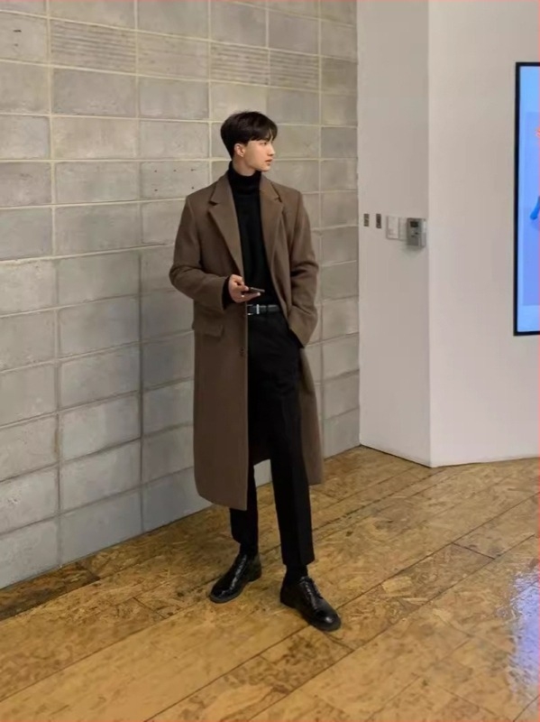 Παλτό σε κορεατικό στυλ, παχύ, μεσαίου μήκους, με μία σειρά κουμπιών