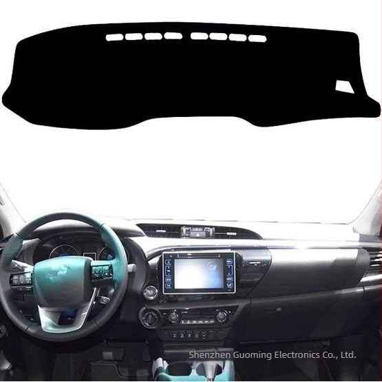 Προστατευτικό κάλυμμα ταμπλό για Toyota Hilux 2015–2019 – Φλανέλ, Διαθέσιμη προσαρμογή