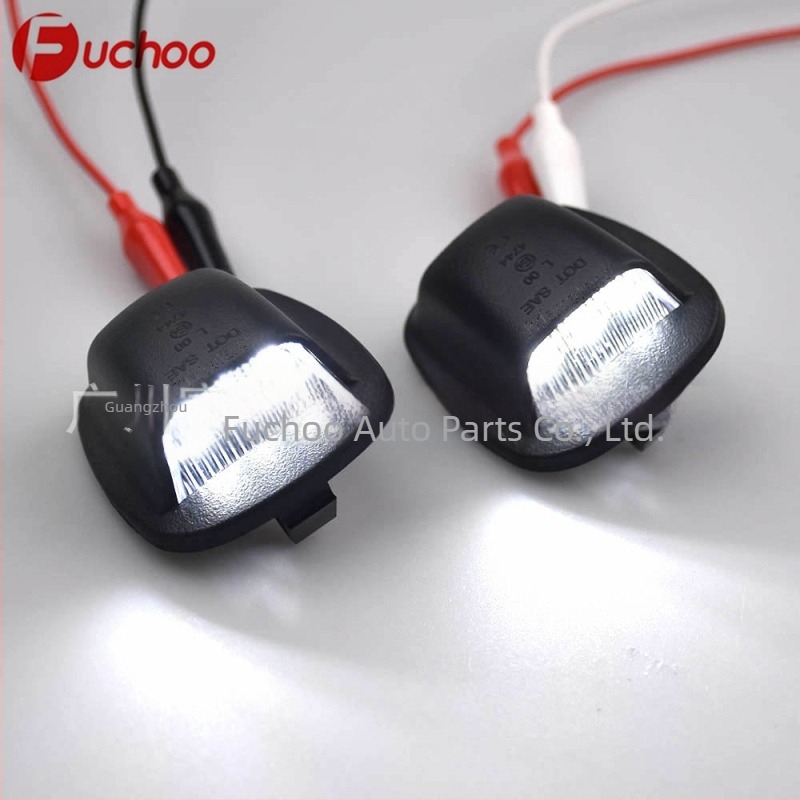 LED φως πινακίδας για Nissan Navara NP300 D22 1998-2004 — 12V, 5W, ABS housing, compatible with NP300 D22