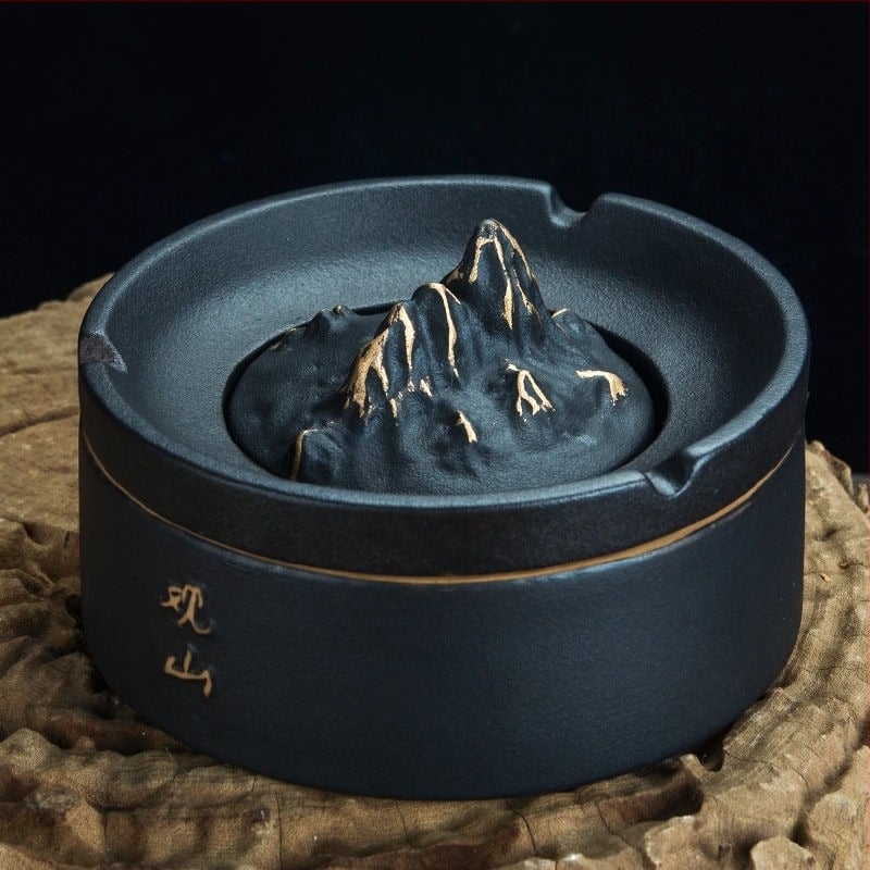 Κεραμικό τασάκι με καπάκι, χαραγμένο σχέδιο, κατάλληλο για οικία ή γραφείο, αποτρέπει τη μεταφορά σκόνης καπνού