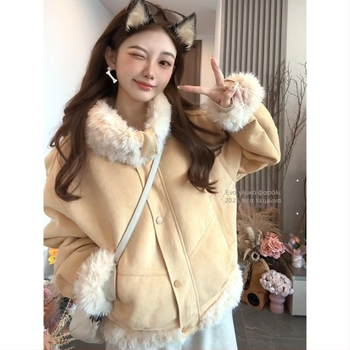 Γυναικείο κοντό παλτό από τεχνητή shearling γούνα, γιακά Polo, κλείσιμο με ένα κουμπί, πολυεστέρας, μοτίβο καρτούν