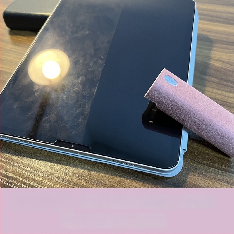 Φορητό σετ καθαρισμού οθόνης για οθόνες iPad, tablet και κινητών — περιλαμβάνει πανί καθαρισμού και σπρέι; OEM-ready; διαθέσιμη ιδιωτική ετικέτα; εκτύπωση λογότυπου