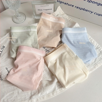 Γυναικείες εσώρουχο από ice silk, ιαπωνικού τύπου χωρίς ραφές, με επένδυση από μετάξι Mulberry, μεσαίας μέσης, ριγέ