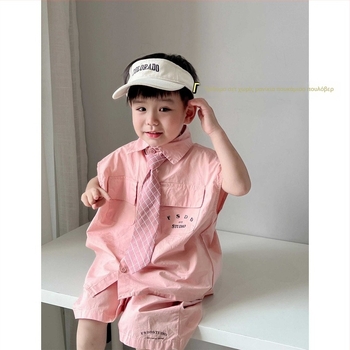 Παιδικό σετ τριών μερών: χωρίς μανίκια πουκάμισο, παντελόνι και γραβάτα — Κορεακό στυλ, Καλοκαίρι 2024, Υφασμα: πολυεστέρας με ίνες αναγεννημένης κυτταρίνης (51–70%).