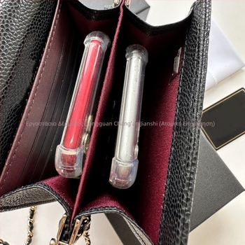 Τσάντα για κινητό από γνήσιο δέρμα πρώτης τάξης, κάθετη τετραγωνική μορφή, αλυσίδα για τον ώμο, εσωτερικό slot φωτογραφιών