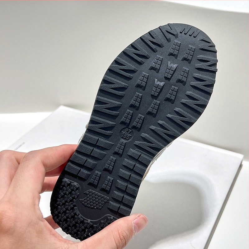 Παιδικά αθλητικά παπούτσια με Velcro κλείσιμο, άνω μέρος από γνήσιο δέρμα, σόλα από καουτσούκ, διαπνέοντα και αντιολισθητικά