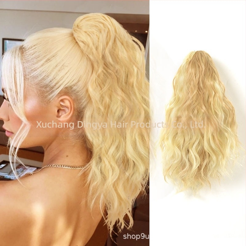 Επέκταση αλογοουράς με μεγάλο κλιπ, σγουρή ψηλή αλογοουρά, θερμοανθεκτικές συνθετικές ίνες; μπορεί να βαφτεί και να περμανθεί.