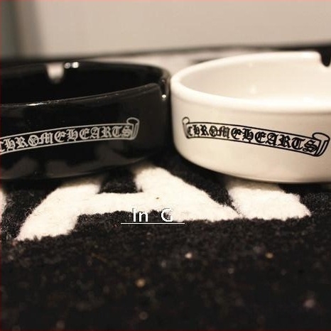 Κεραμικό τασάκι με χαραγμένο κείμενο, μοντέλο 985, μάρκα Yanshi