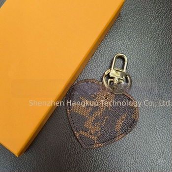 Κλειδοθήκη PU σε σχήμα καρδιάς, διακόσμηση για τσάντα, στυλ light luxury