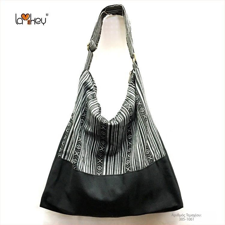 Γυναικεία τσάντα ώμου σε εθνικό στυλ από βαμβακετό ύφασμα, ριγέ σχέδιο, φερμουάρ, επένδυση από βαμβάκι