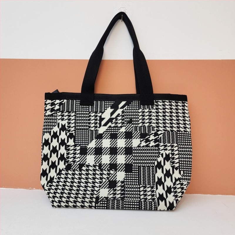 Τσάντα-κούβα ZX — αστικό στυλ, πολυεστέρας, κάθετη τετράγωνη μορφή, κλείσιμο με κορδόνι, εσωτερική θήκη για κινητό