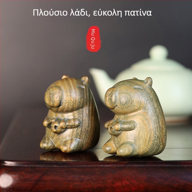 Καπιμπάρα από φυσικό πράσινο σανταλόξυλο, χειροποίητη ξύλινη διακόσμηση με ζεν στυλ и λαβή