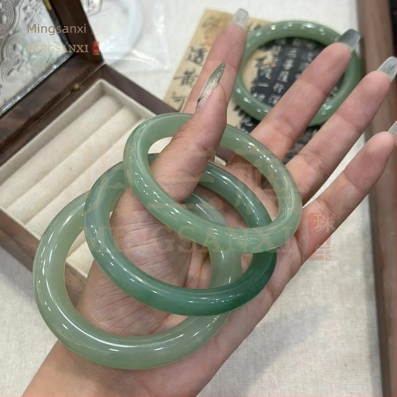 Βραχιόλι από Dongling Jade, πράσινο Hetian Jade, Α-κατηγορίας, γυαλισμένο