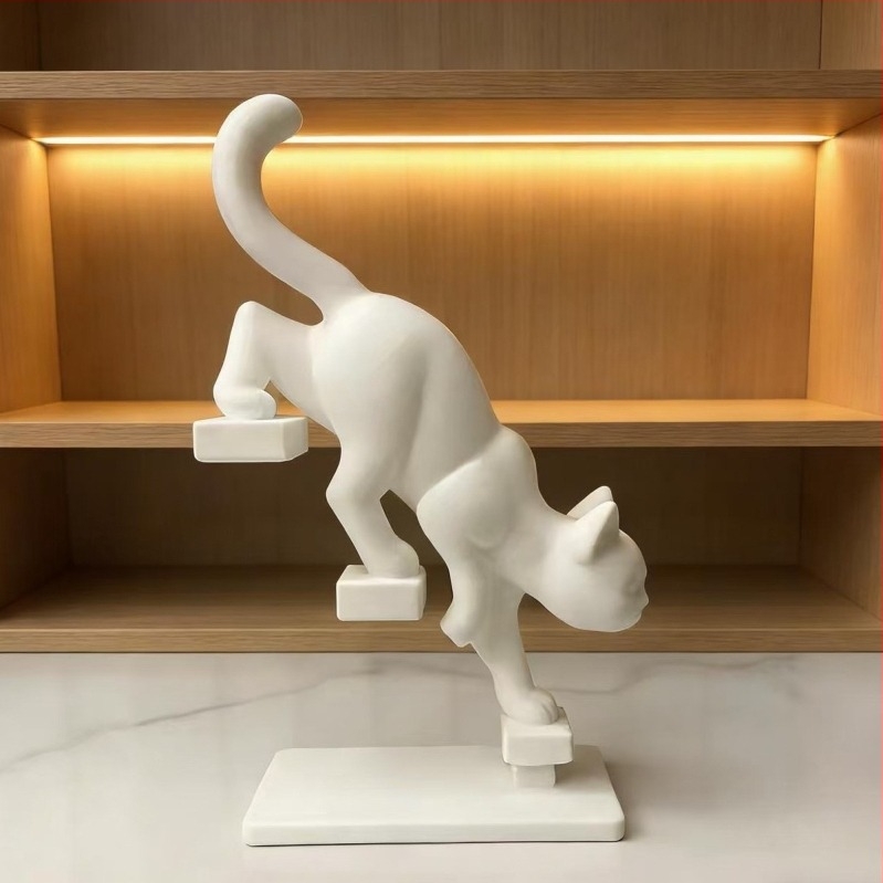 3D εκτυπωμένο γατάκι κατεβαίνει τα σκαλιά, επιτραπέζιο διακοσμητικό, μοντέρνα αφηρημένη διακόσμηση σαλονιού
